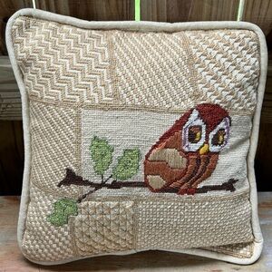 Vintage Bargello Brown Owl Needlepoint Accent Pillow Size 12” x 12”
